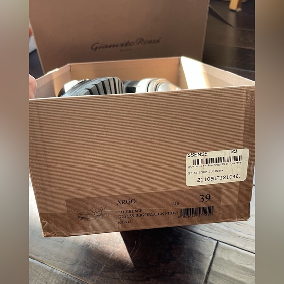 SOLD ! Gianvito Rossi Argo loafers size 39 - Picture 11 of 13